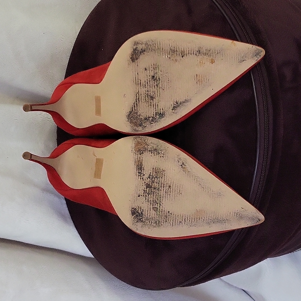Shoes - Picture 4 of 4